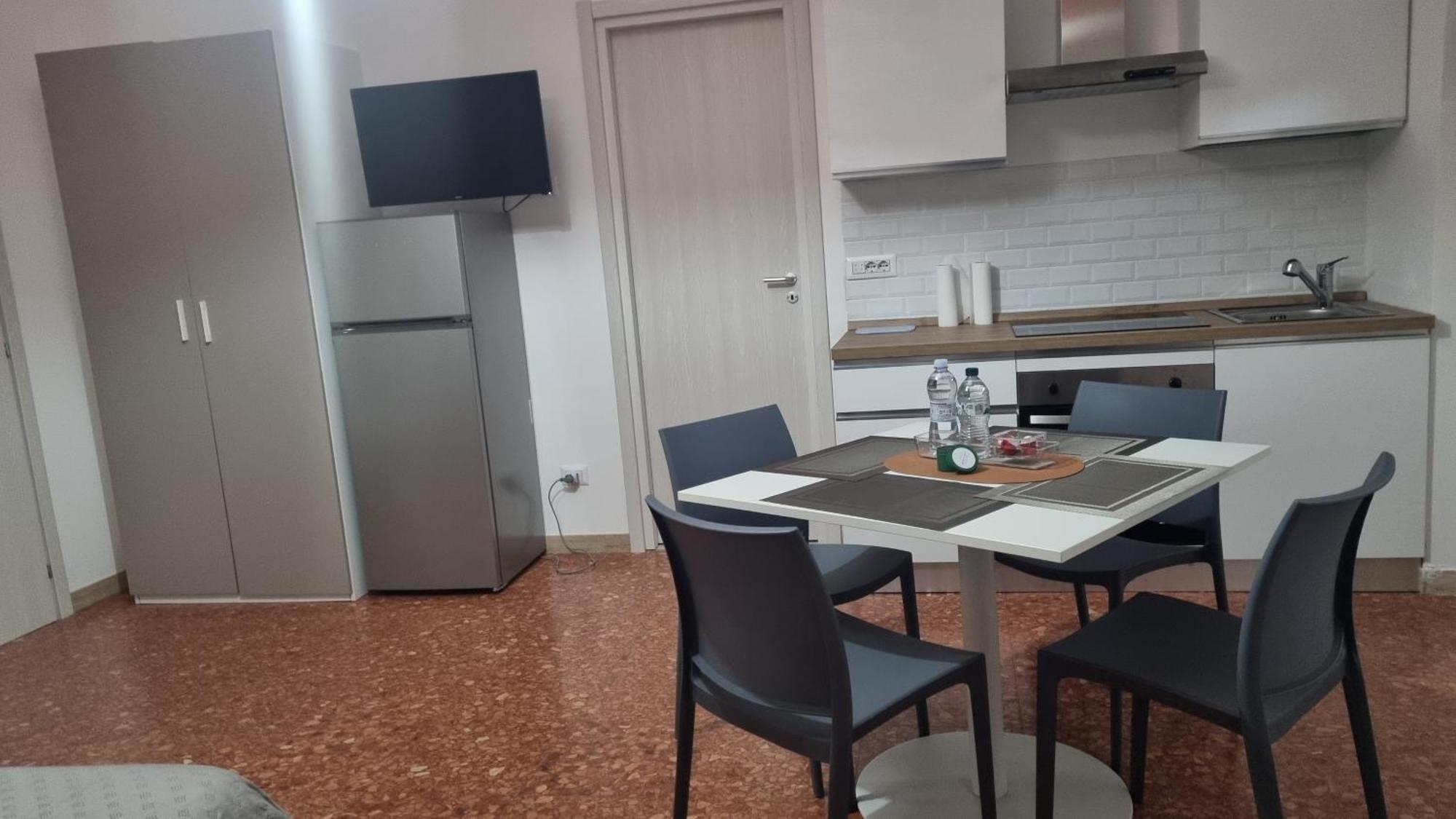 Bam Bam Tiburtina Guesthouse Рим Екстер'єр фото