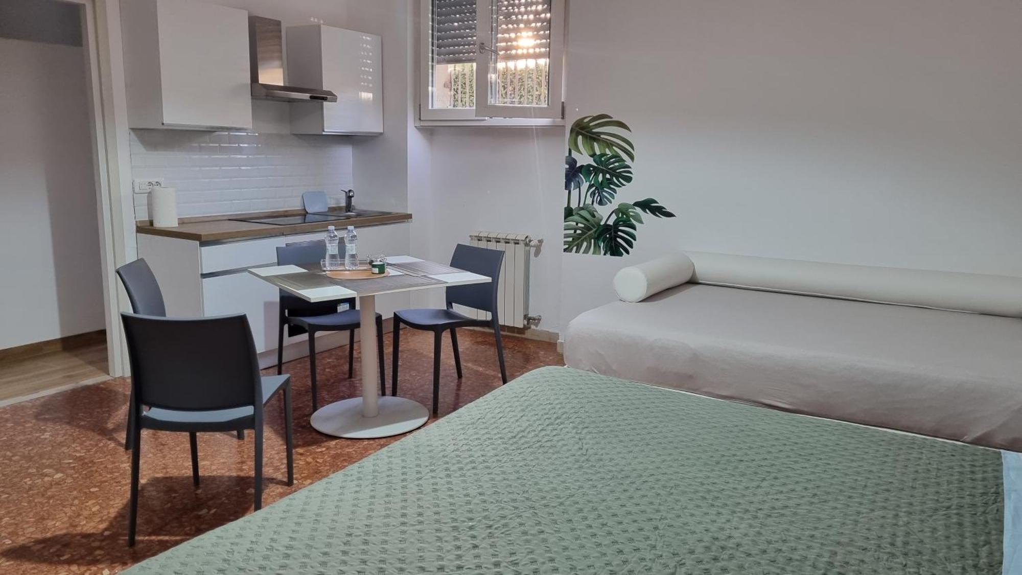 Bam Bam Tiburtina Guesthouse Рим Екстер'єр фото